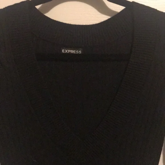 5/$25 Black v-neck sweater - Picture 2 of 3
